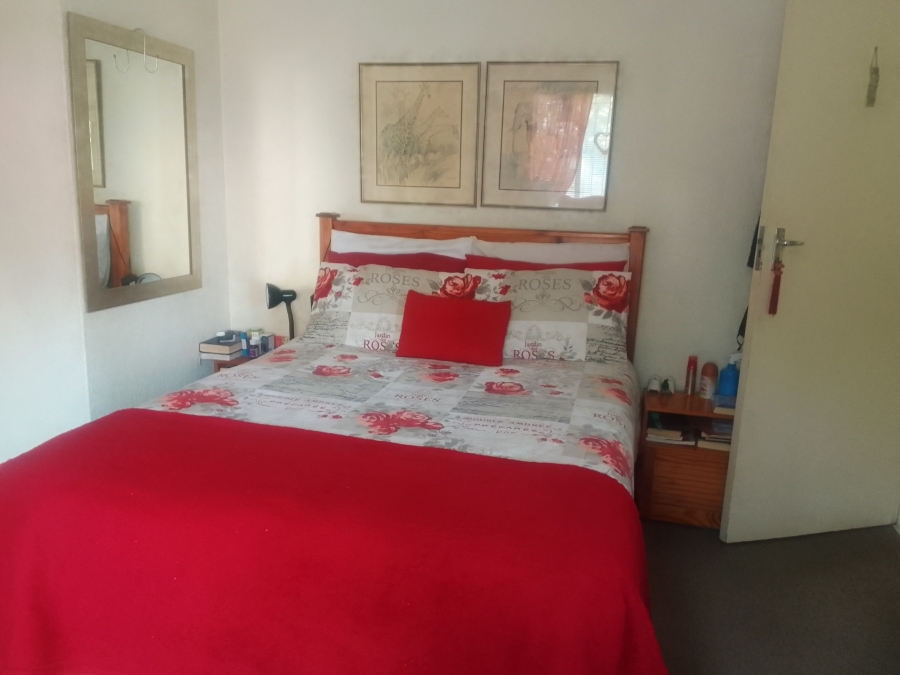 2 Bedroom Property for Sale in Geelhoutpark North West